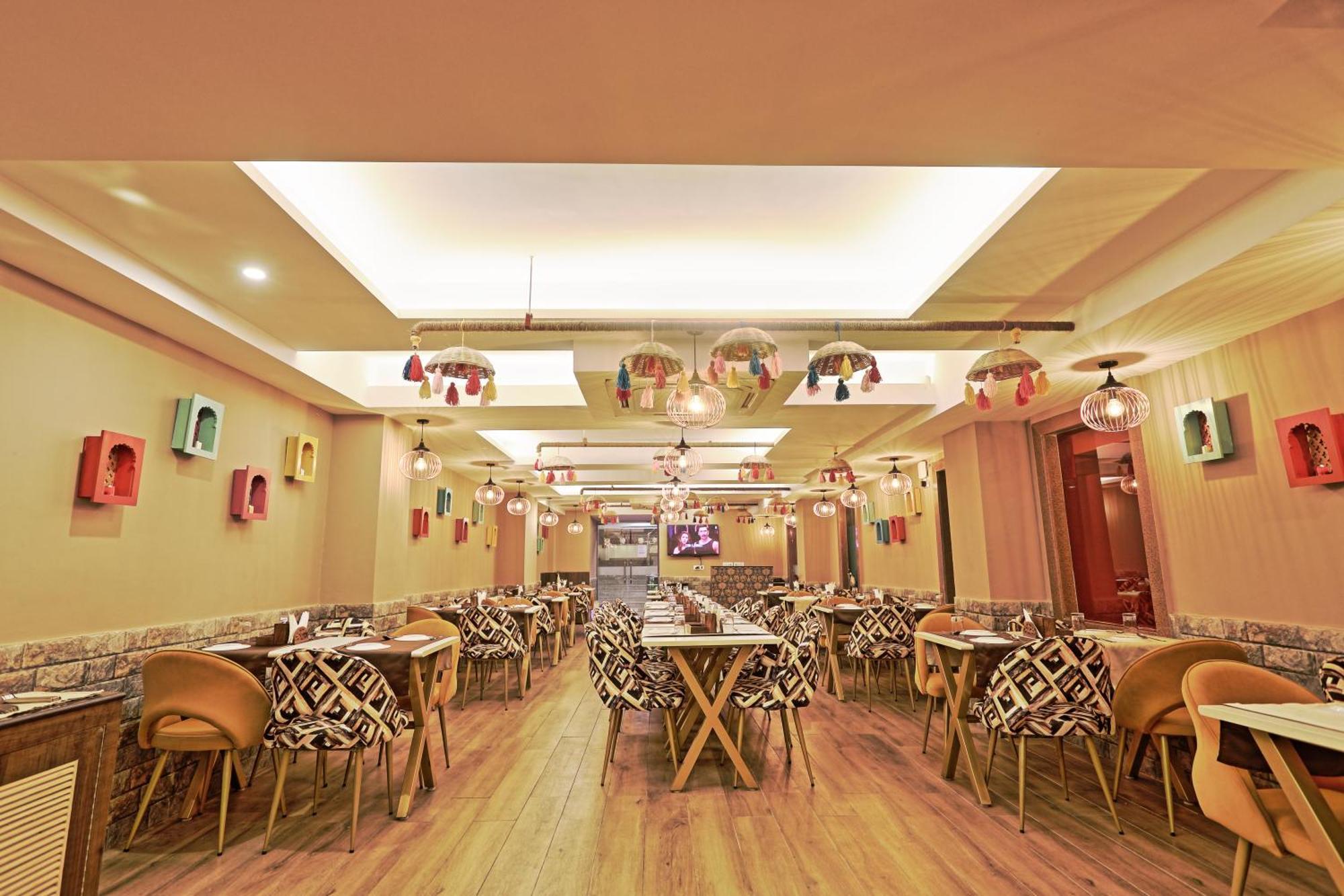 Hotel Oxmo Delhi Airport With Free Airport Transsfer New Delhi Exterior photo