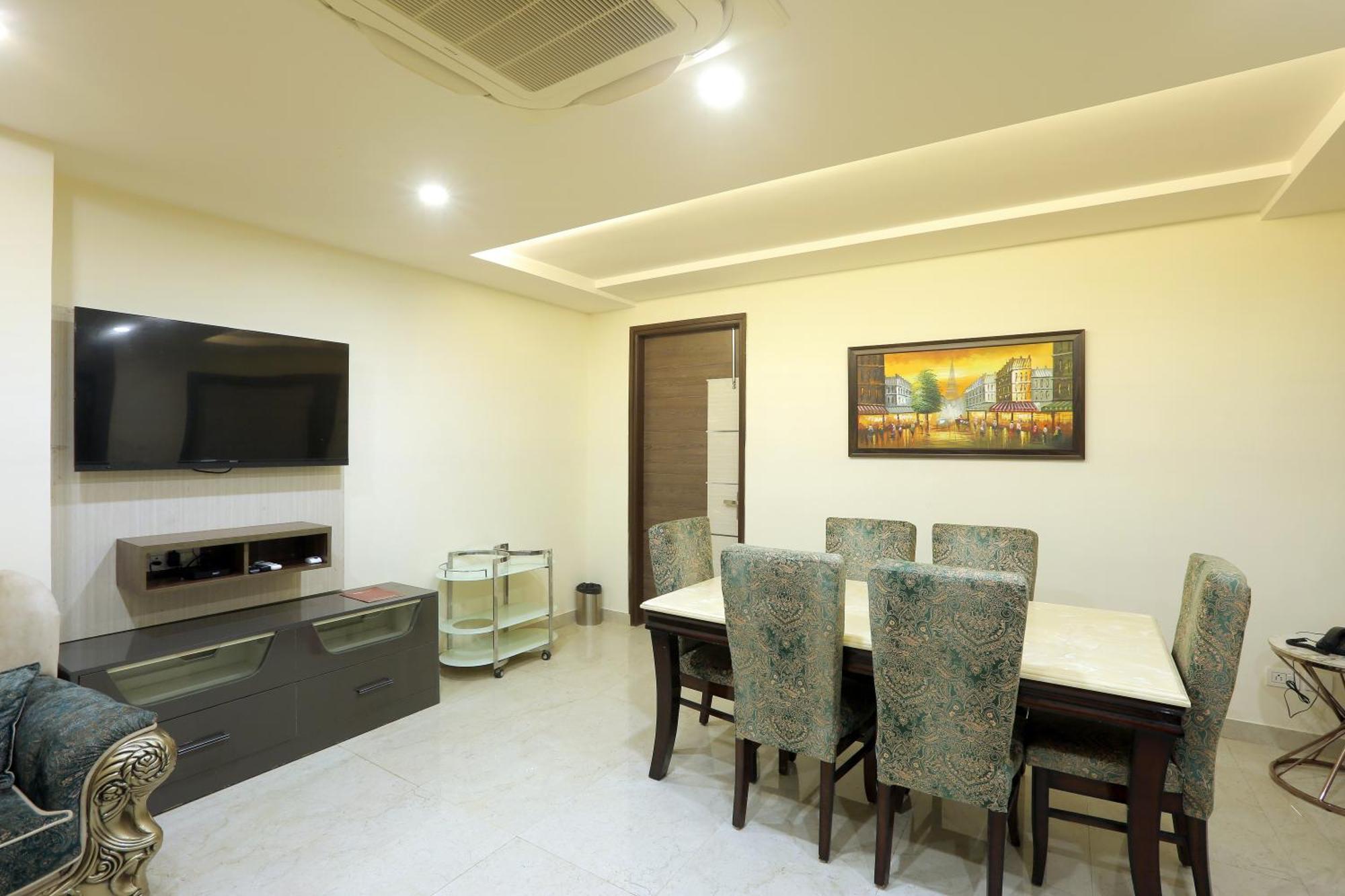 Hotel Oxmo Delhi Airport With Free Airport Transsfer New Delhi Exterior photo